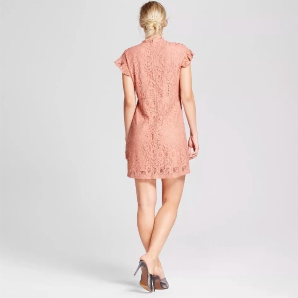 Who What Wear Sz M pink lace flutter sleeve dress - Picture 3 of 8